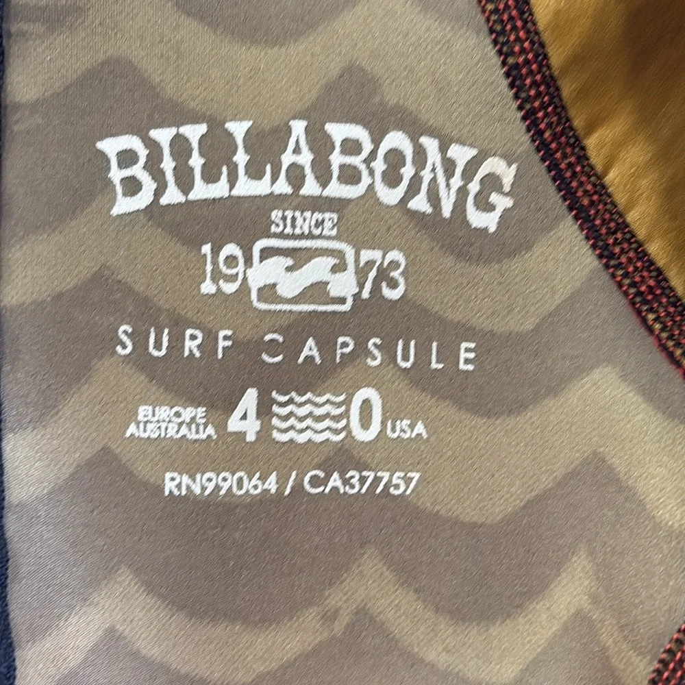 Billabong Spring Suit - Picture 5 of 6